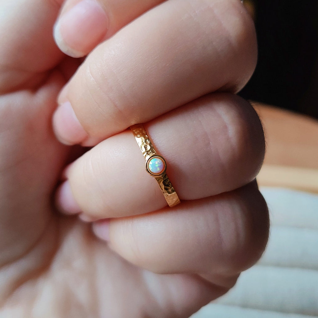 Ring Gede | 14K verguld sterling zilver & opal image 1