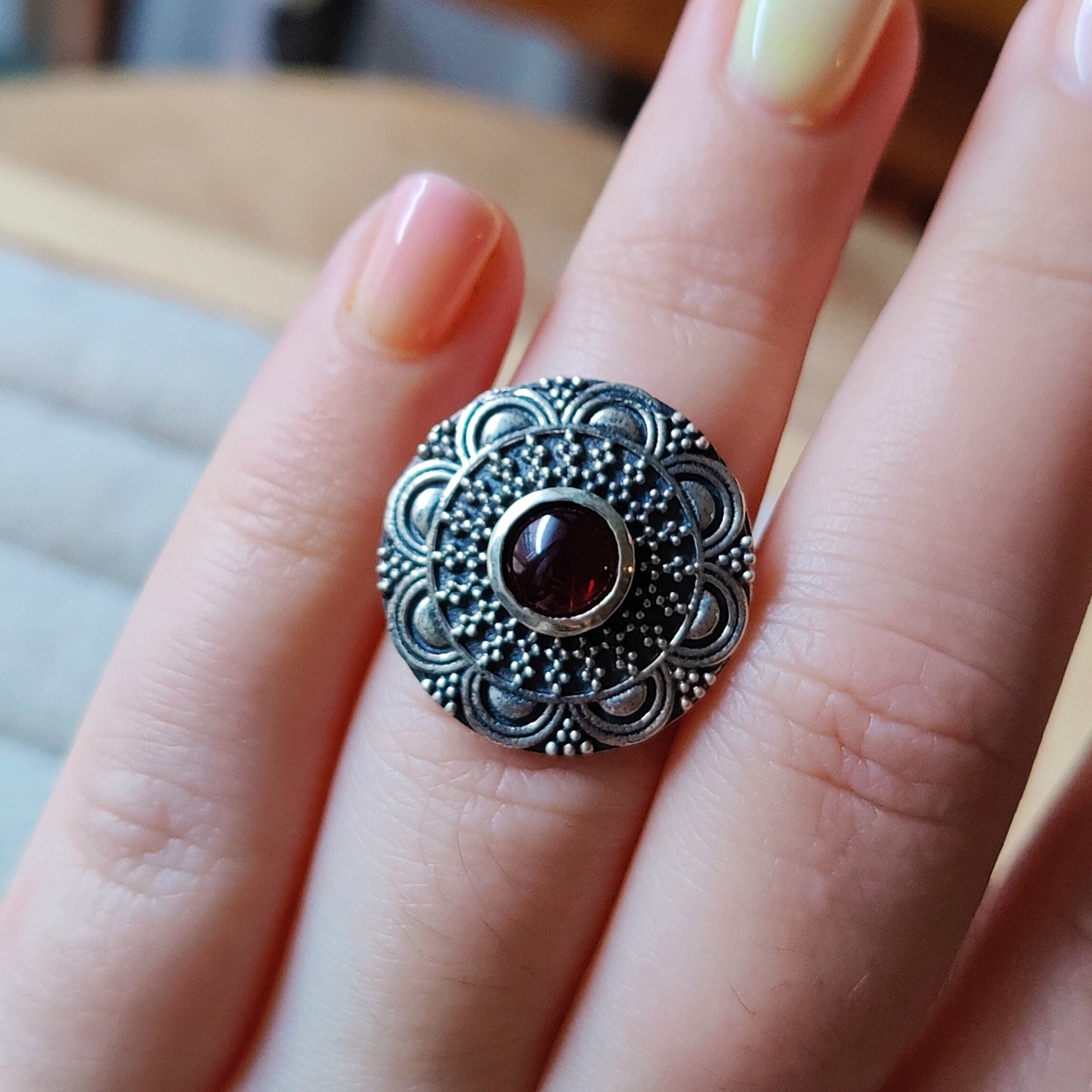 Ring | Sterling zilver & granaat | maat 17,25 image 2