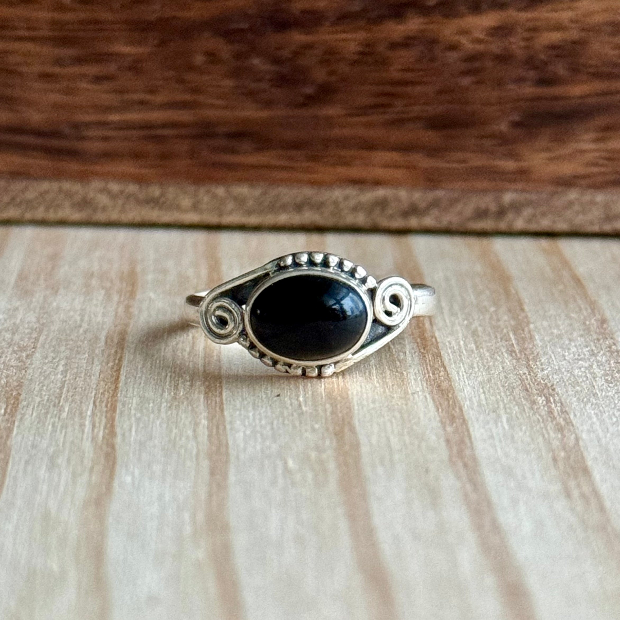 Ring | Sterling zilver & onyx | maat 16,5 image 0
