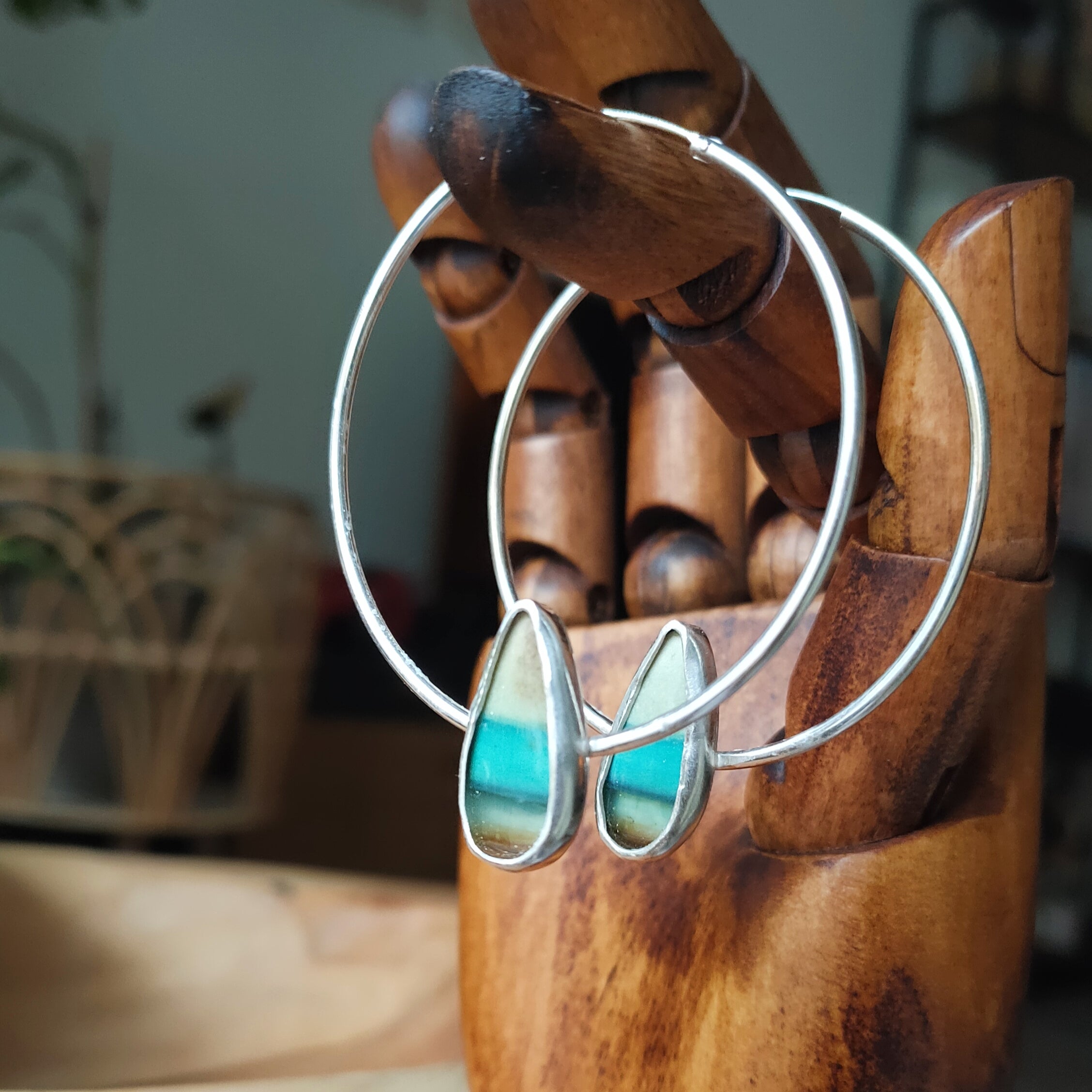 Hoops | Sterling zilver & opalized wood | BY AIS image 2