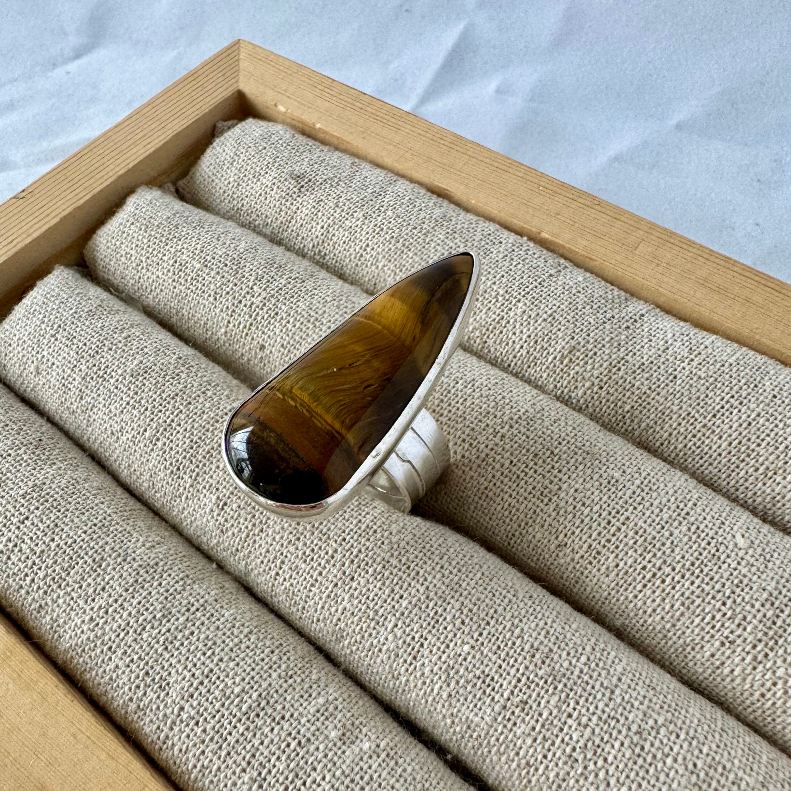 Ring | Sterling zilver & tijgeroog | maat 19,75 image 2