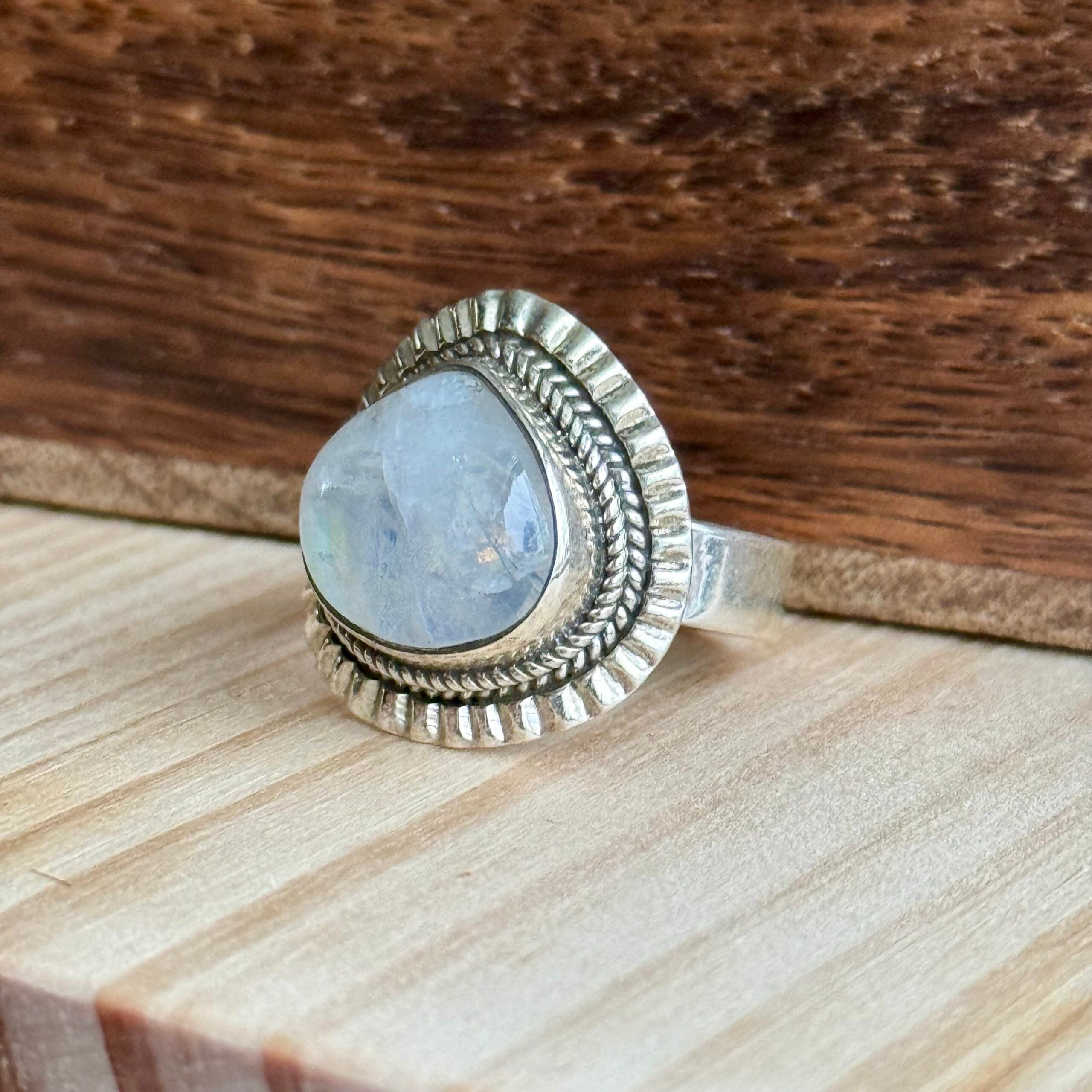 Ring | Sterling zilver & maansteen | maat 18,5 image 2