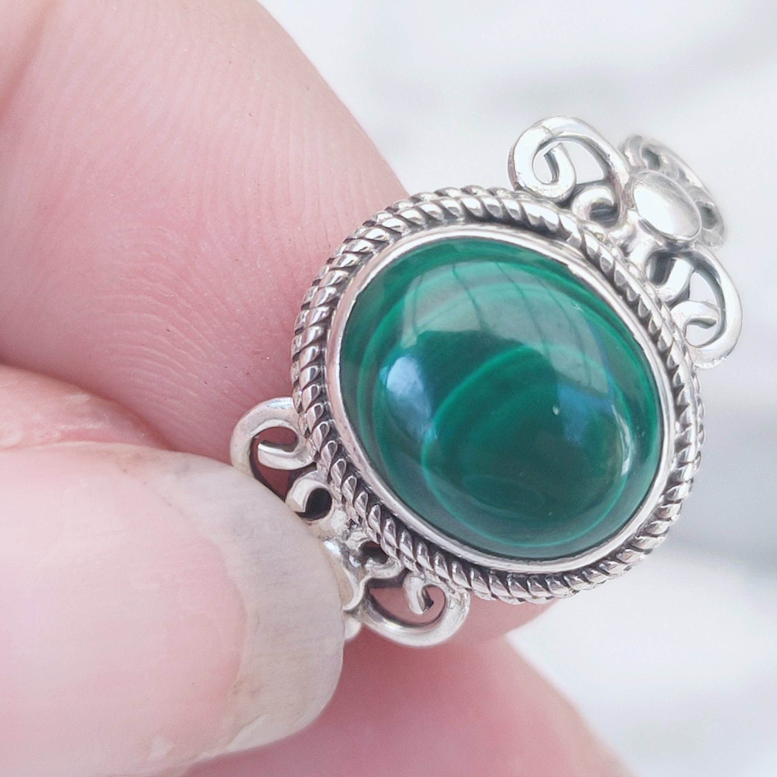 Ring | Sterling zilver & malachiet | maat 17,25 image 1