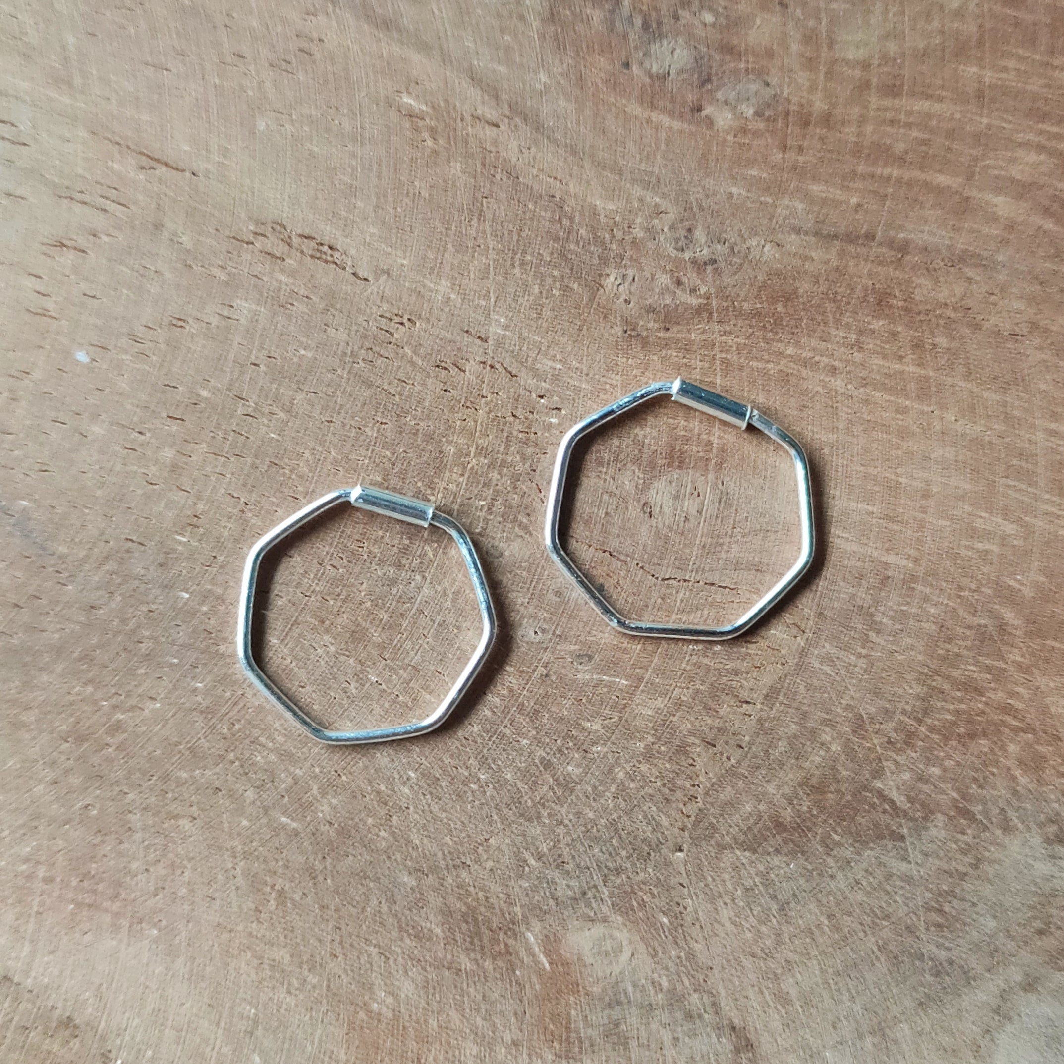 Mini hoops Honeycomb | Sterling zilver image 0