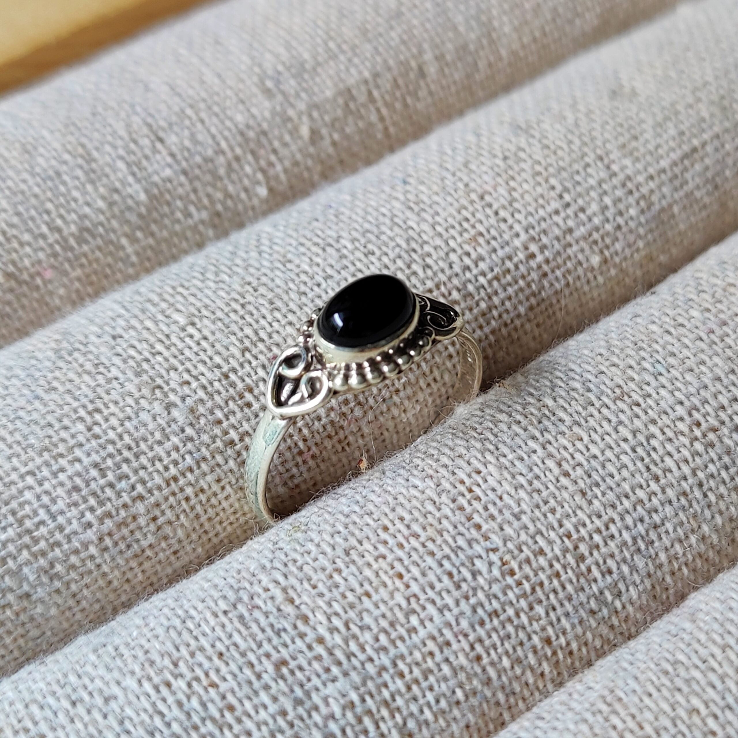 Ring | Sterling zilver & onyx | maat 18,25 image 1