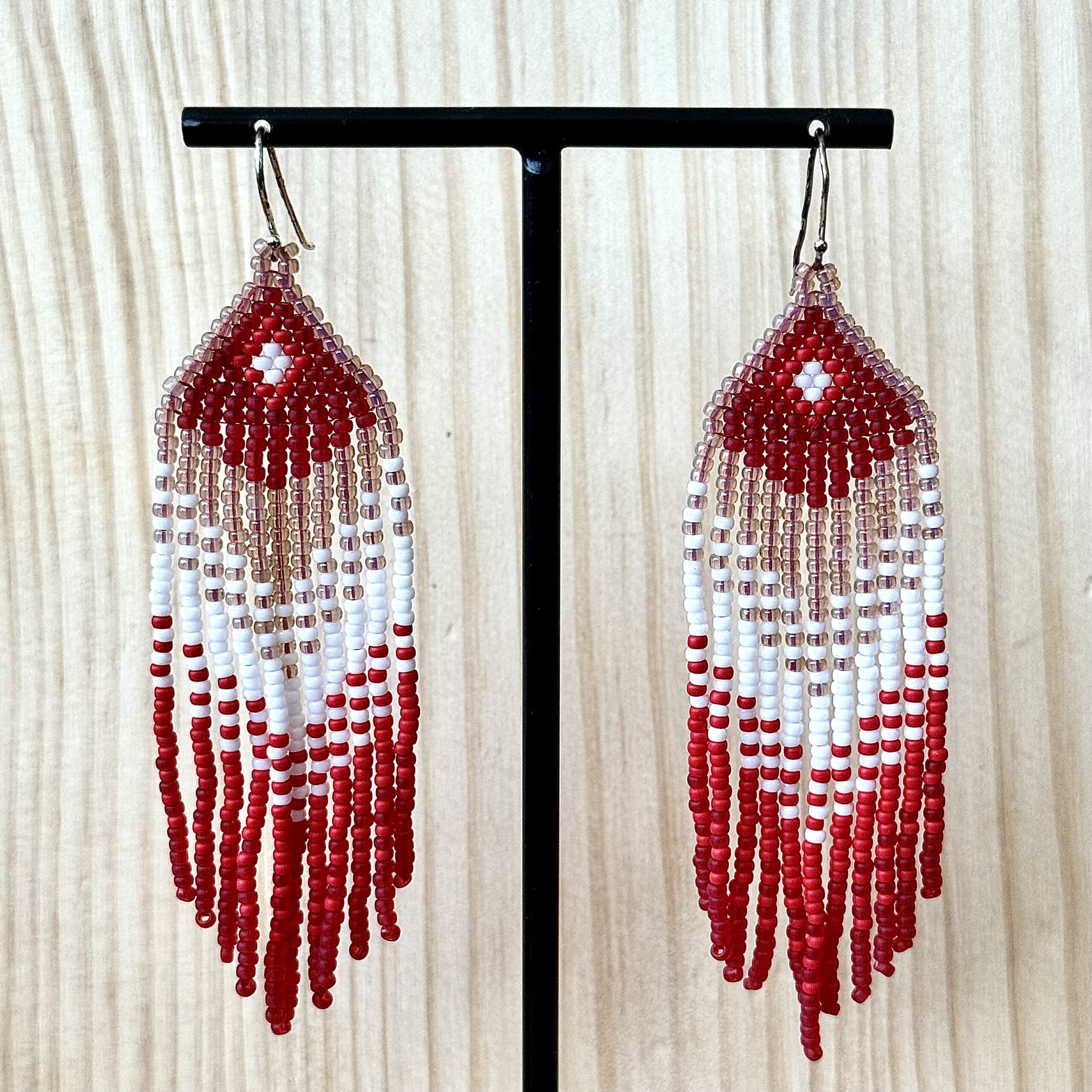 Oorbellen Red | Handbeaded | BY AIS image 0