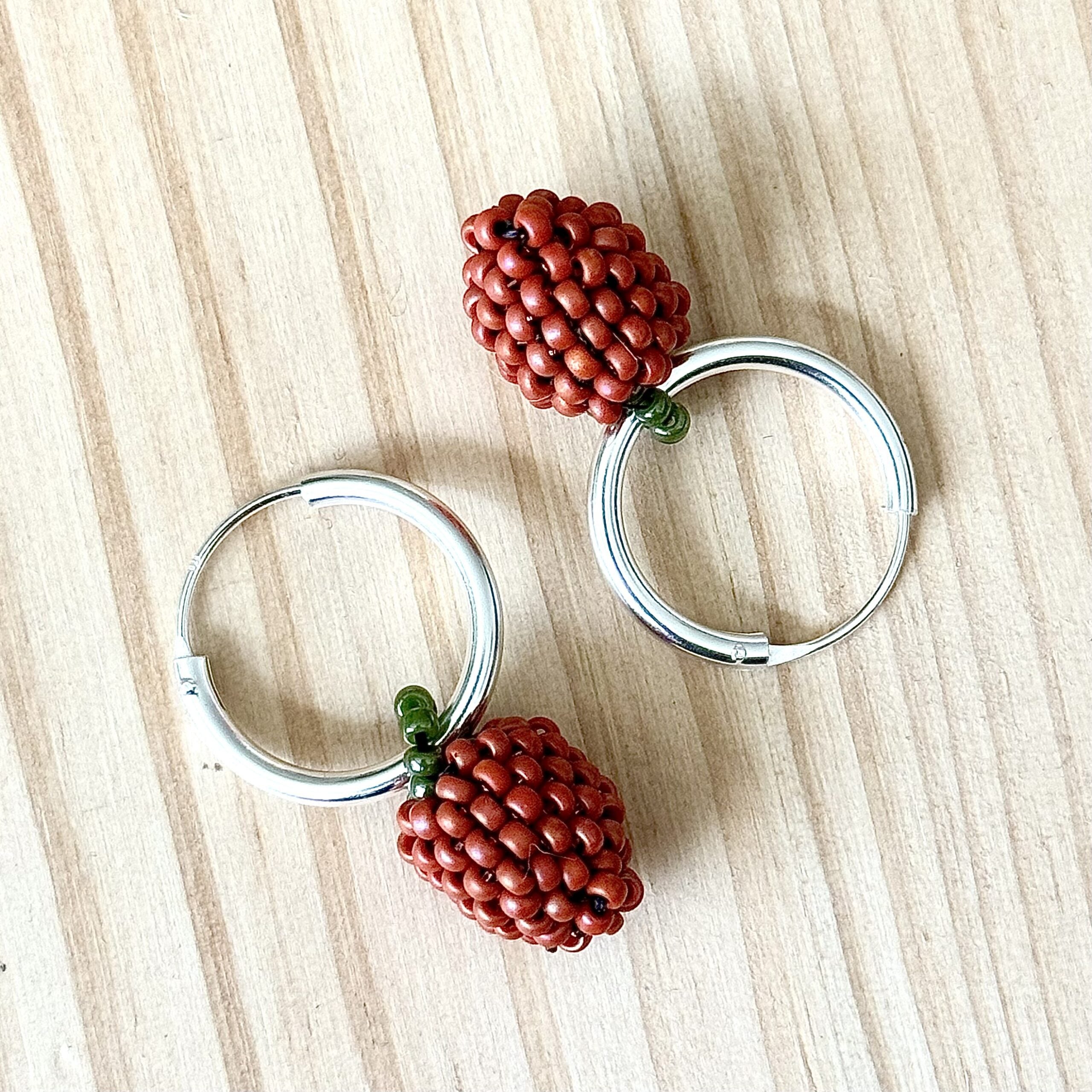 Oorbellen Framboos | Sterling zilver & Handbeaded | BY AIS image 0