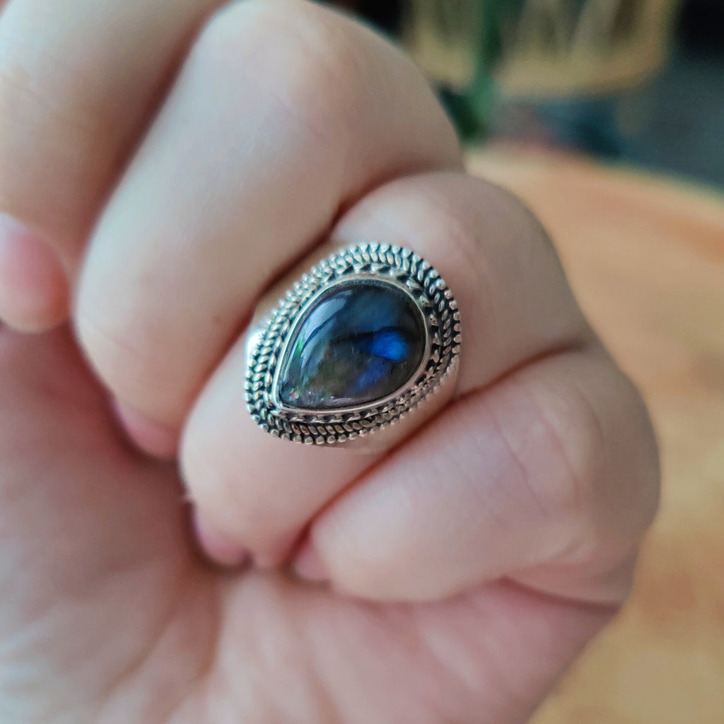 Ring | Sterling zilver & labradoriet | maat 18,25 image 2