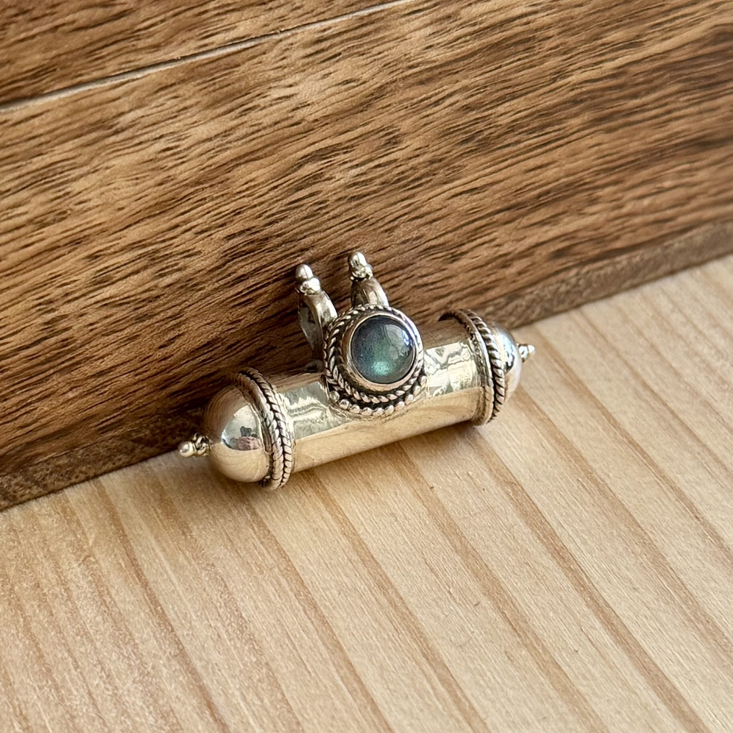 Prayer box | Sterling zilver & labradoriet image 0