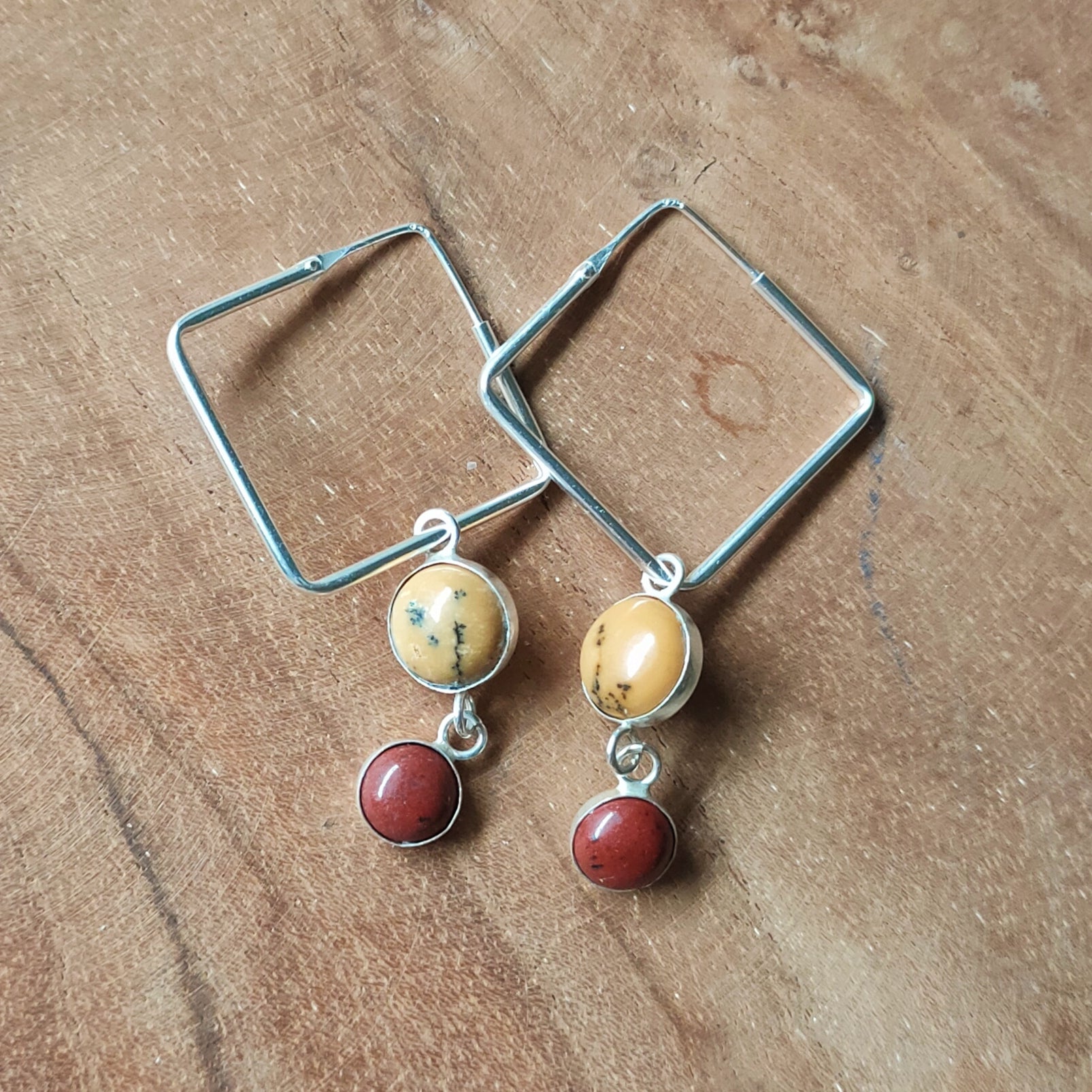 Hoops | Sterling zilver & dendriet opaal & rode jasper | BY AIS image 4