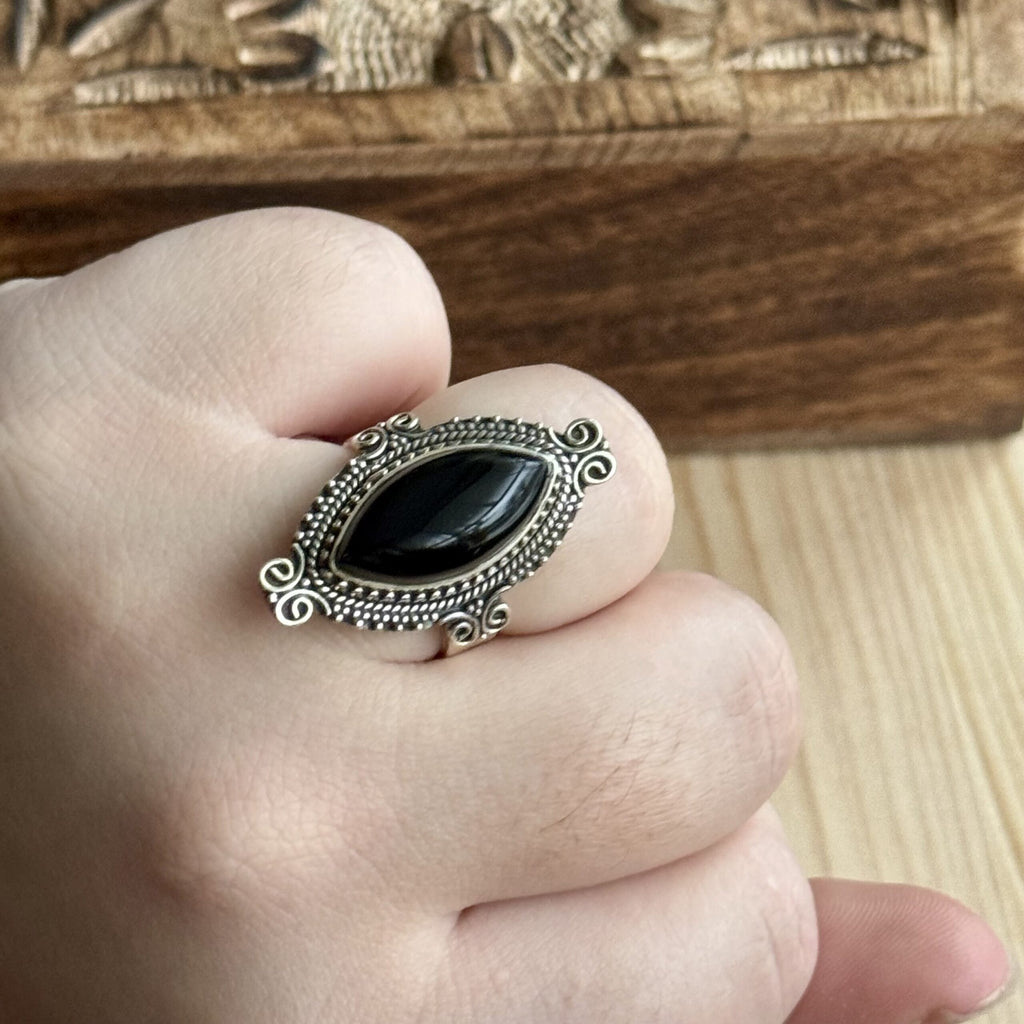Ring | Sterling zilver & onyx | maat 18,5 image 3
