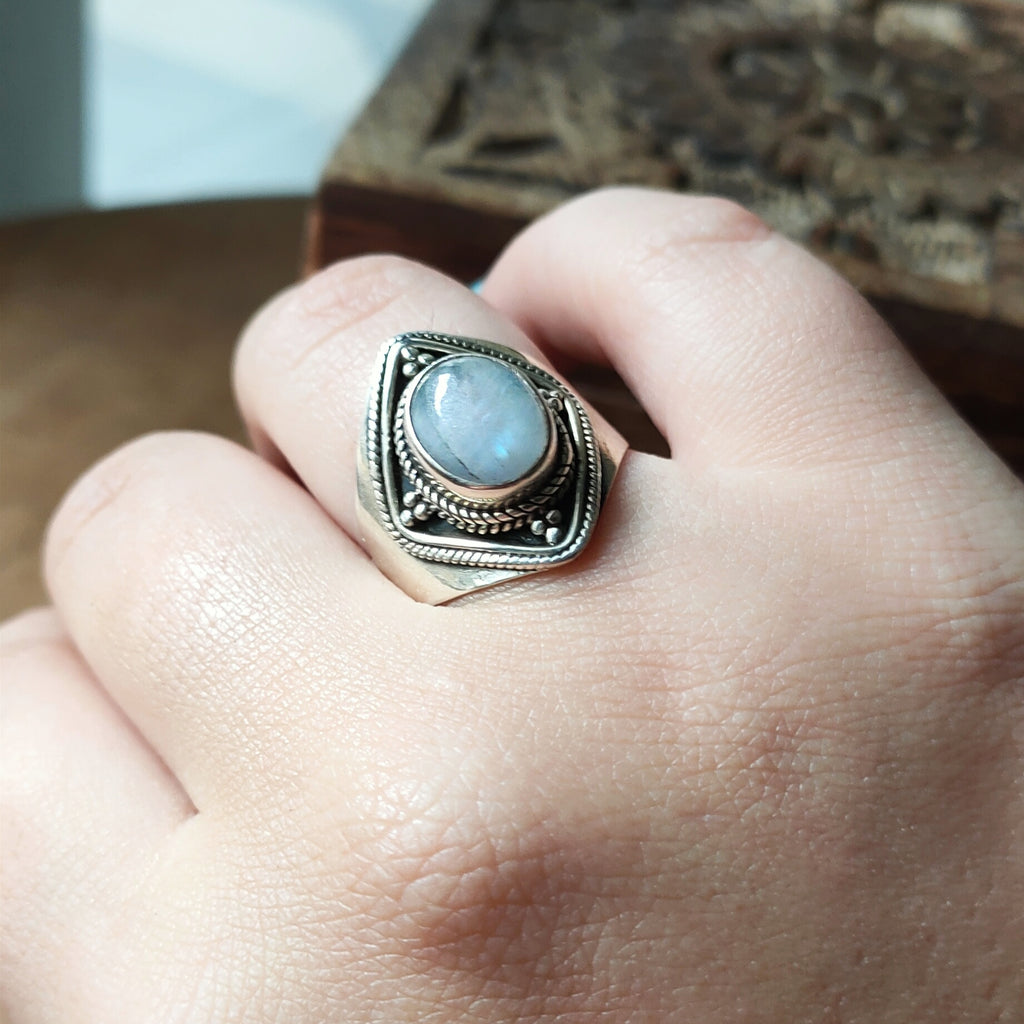 Ring Agni | Sterling zilver & regenboog maansteen | maat 16,5 image 0