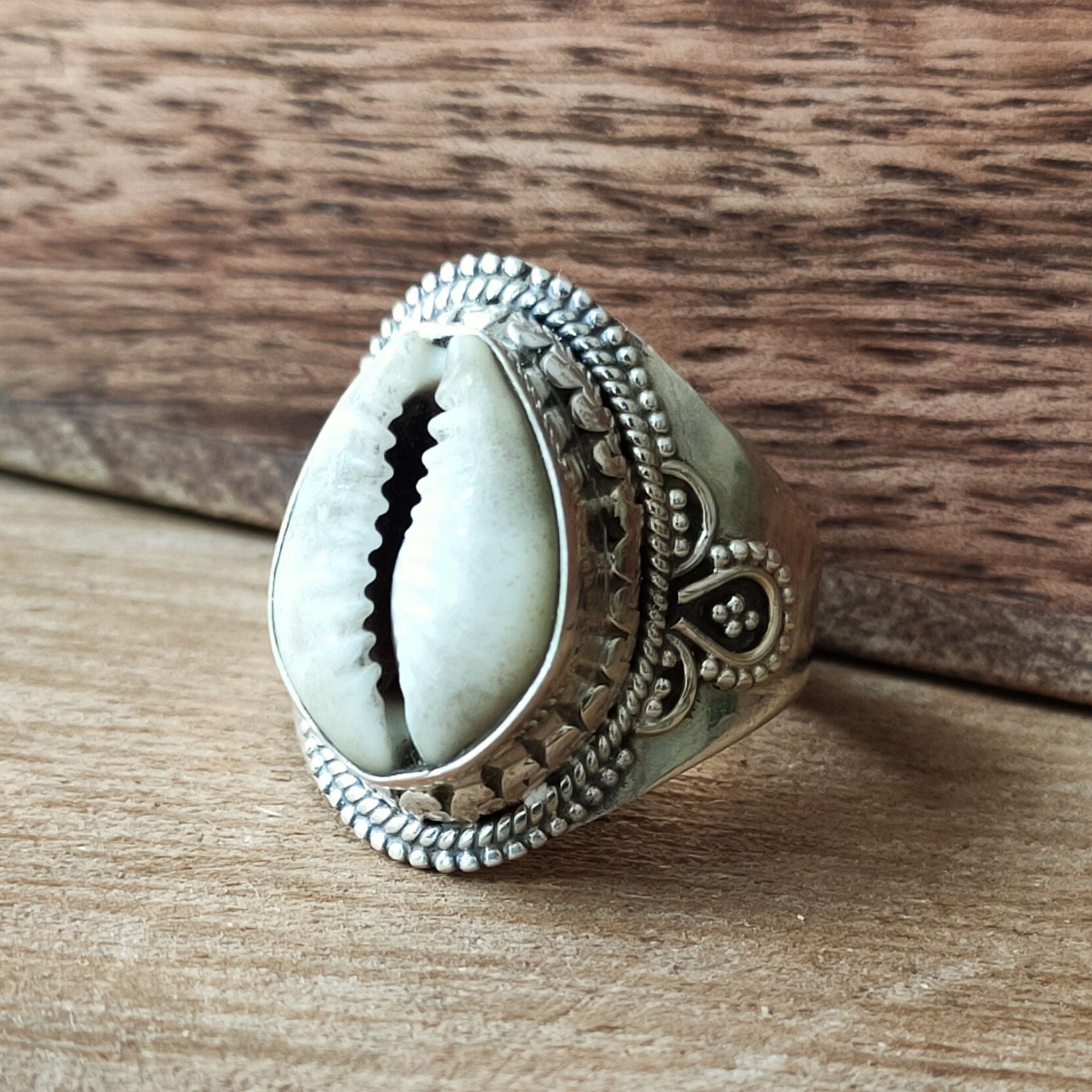 Ring | Sterling zilver & cowrie schelp image 1