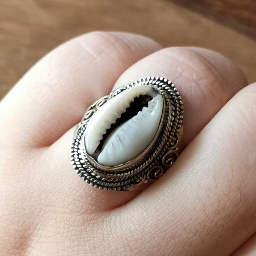Ring | Sterling zilver & cowrie schelp image 2
