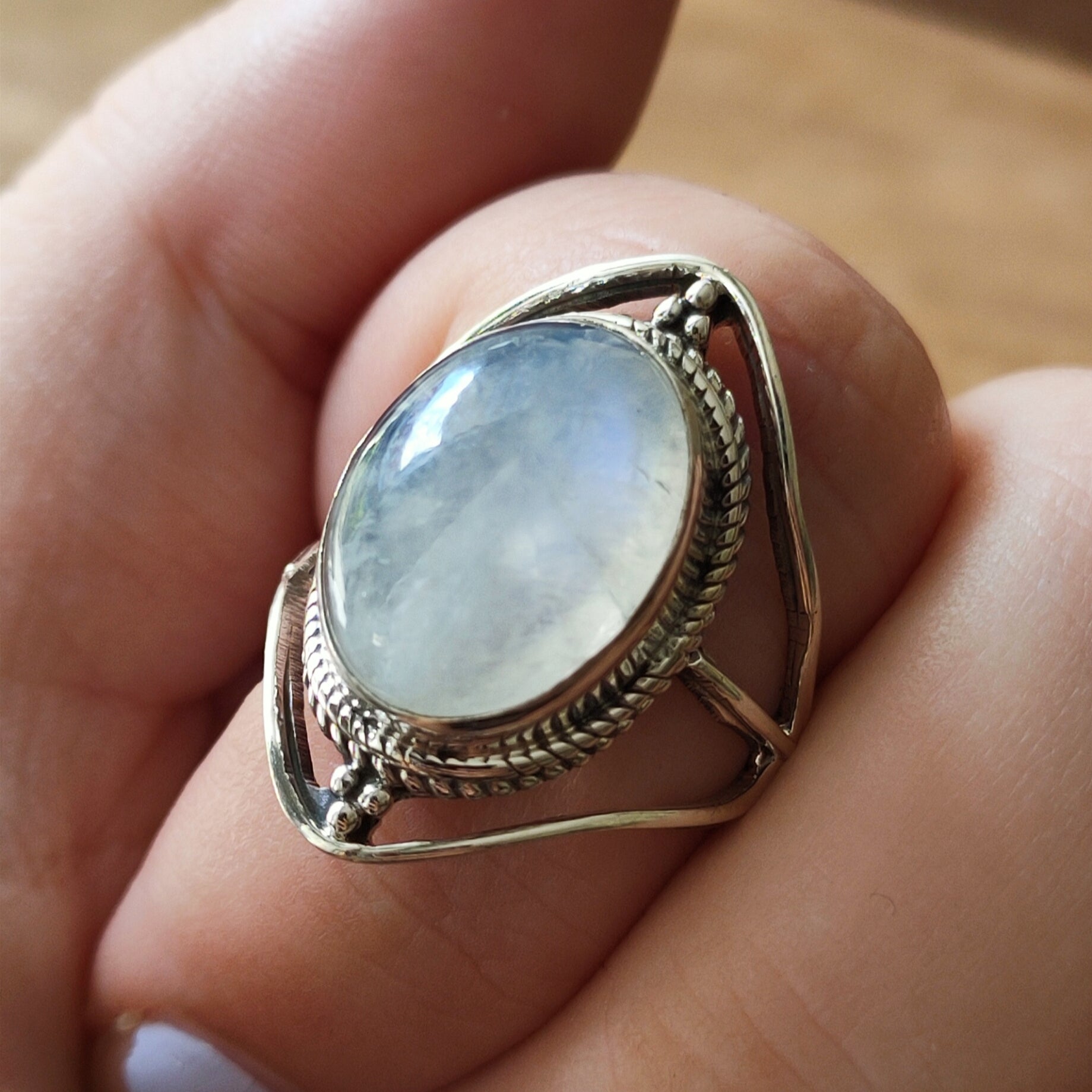 Ring Sundar | Sterling zilver & maansteen | maat 17,5 image 0