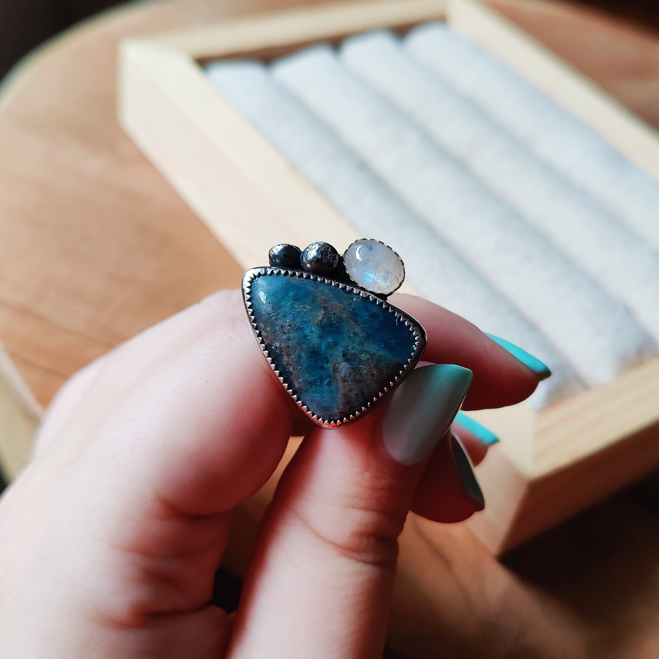 Ring | sterling zilver &amp; apatiet &amp; maansteen | maat 18,75 | BY AIS image 2