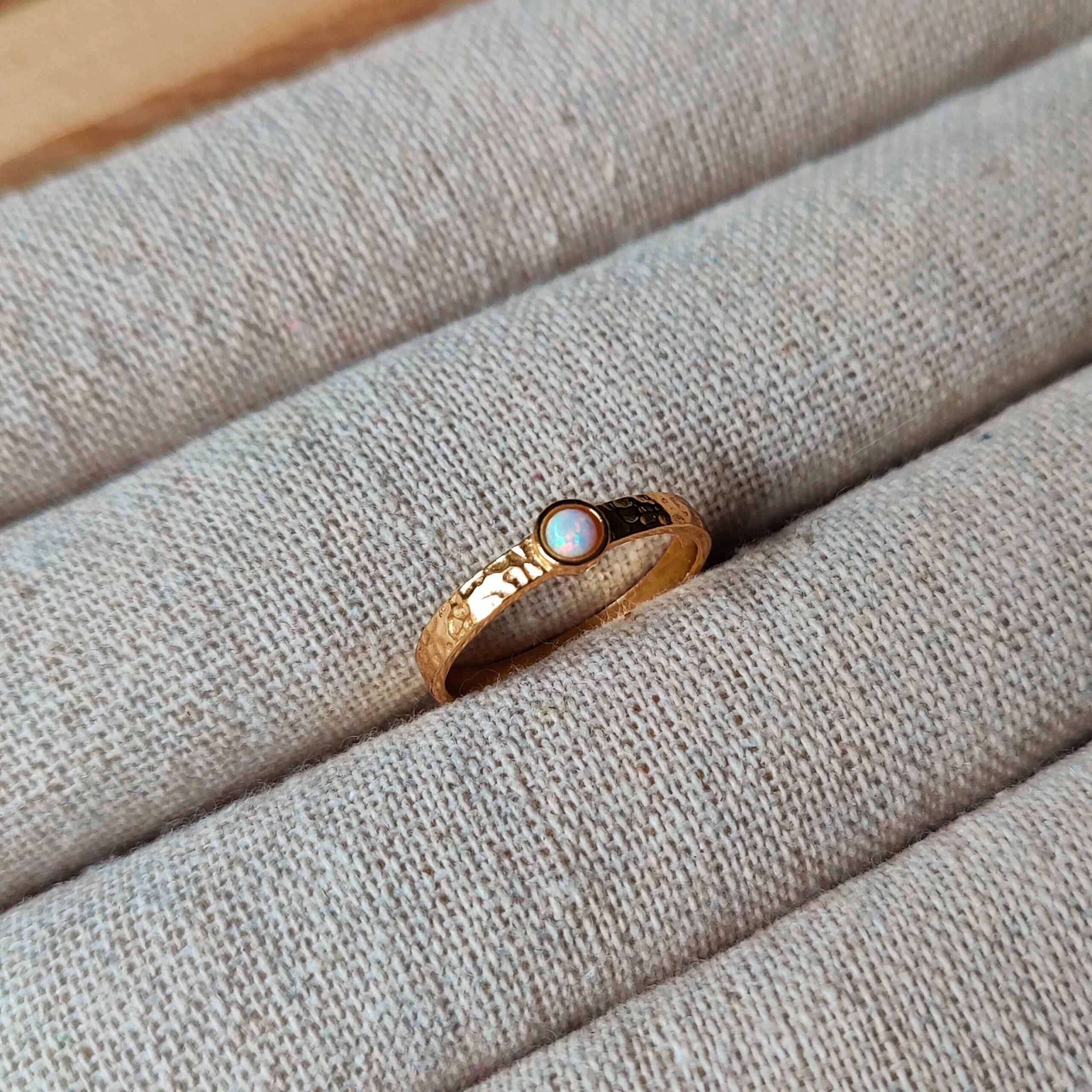 Ring Gede | 14K verguld sterling zilver & opal image 2