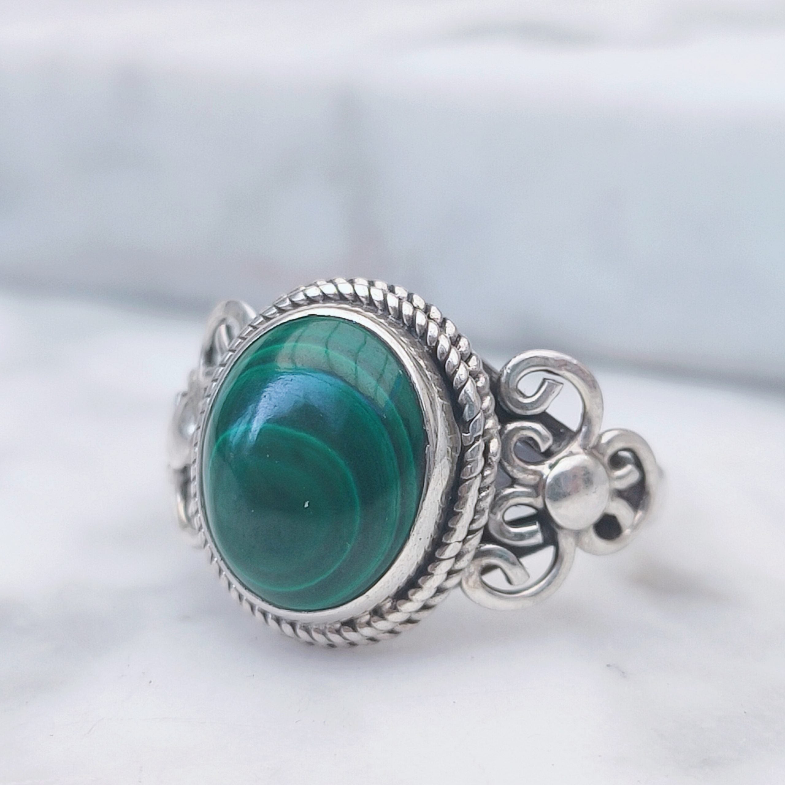 Ring | Sterling zilver & malachiet | maat 17,25 image 2