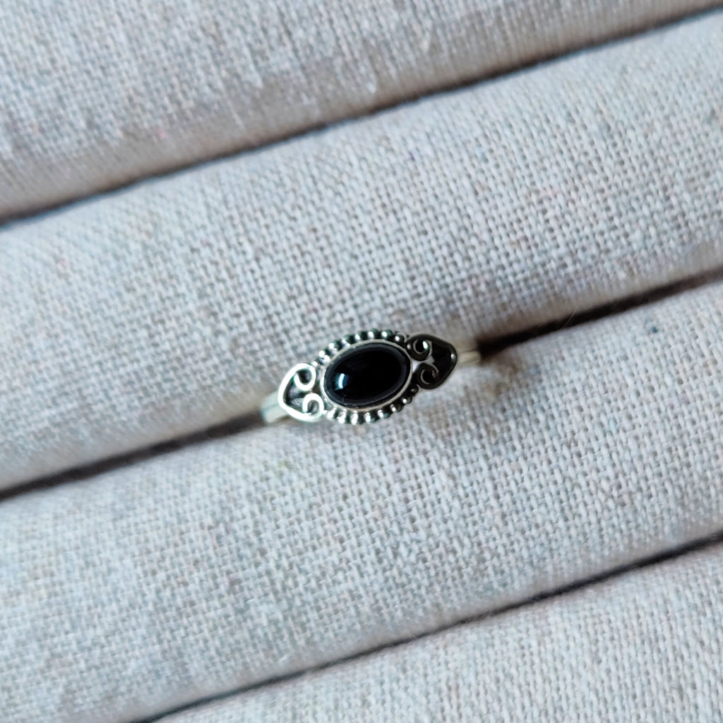 Ring | Sterling zilver & onyx | maat 18,25 image 0